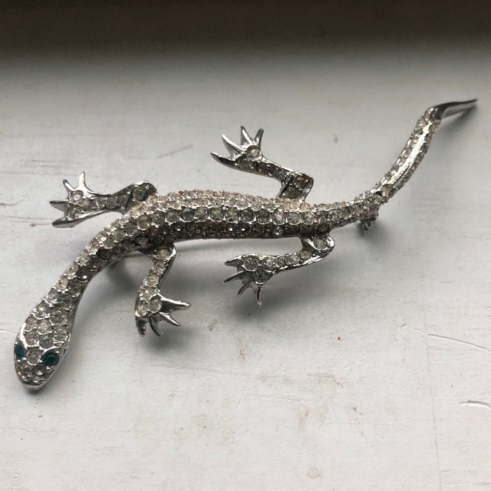 Vintage crystal lizard pin - Picture 2 of 12